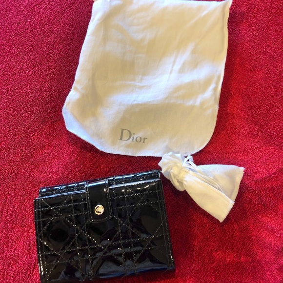 Brand NEW Lady Dior Wallet - Picture 7 of 15